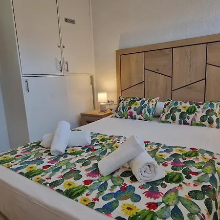 Casa Paseo Τορεβιέχα