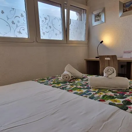 Casa Paseo * Торрев'єха